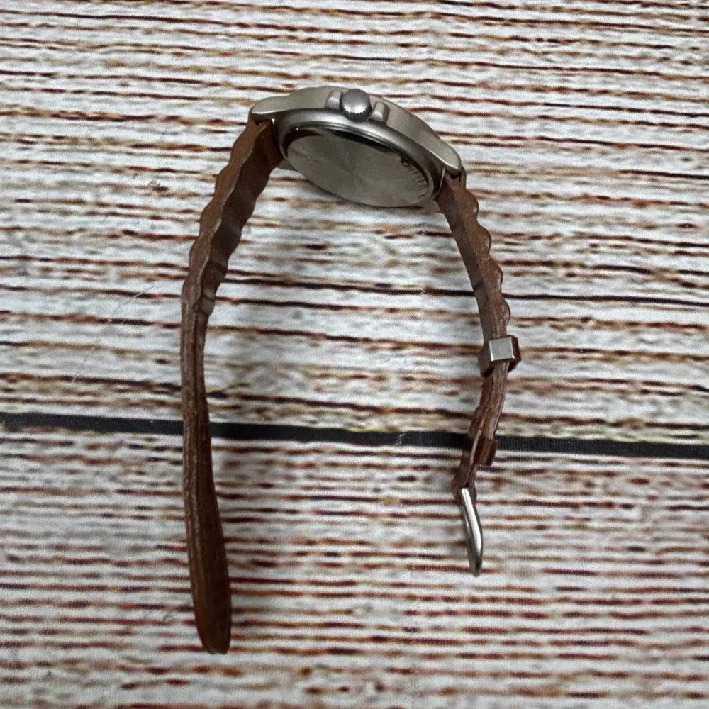 GreatLand Water Resistant Quartz Watch Brown Leather Strap Silver Tone Case‎
